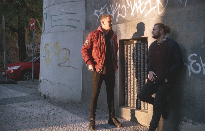 37 ROOK fotošůt,  Wako